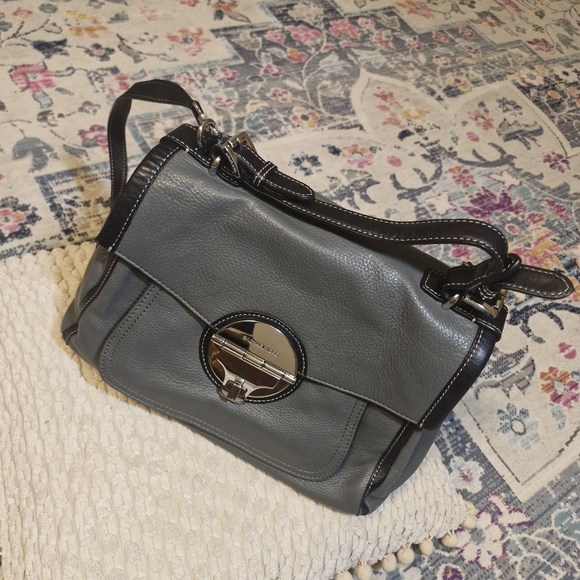 Michael Kors Gray Leather Shoulder Bag with Silver Hardware - Picture 5 of 7